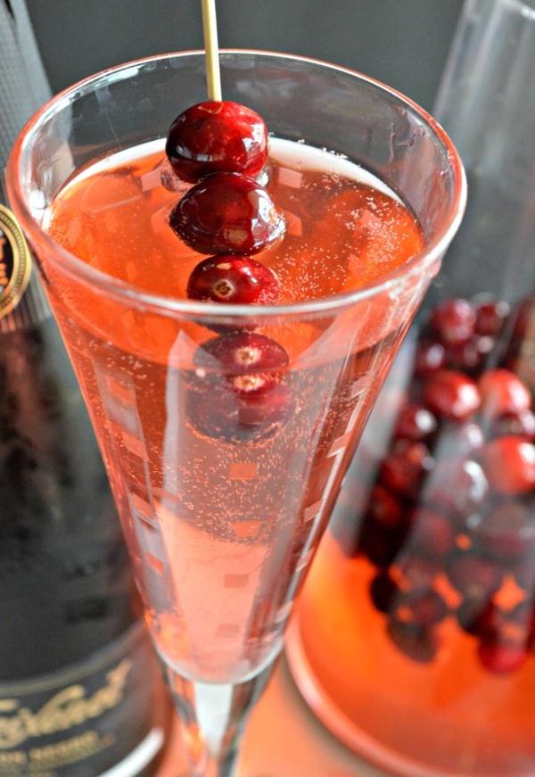 allCranberry-Cuvée-with-Freixenet-Sparkling-Wine-3 (1)