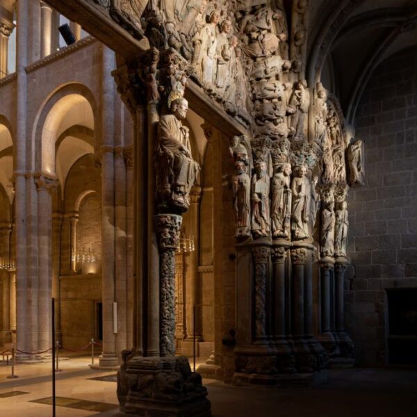 Pórtico da Glória na Catedral de Santiago de Compostela, projeto de Ignacio Valero