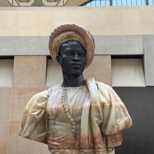 De Charles Cordier, Homme du Soudan en Costume Algérian, escultura maravilhosa, no grande hall do Musée d'Orsay
